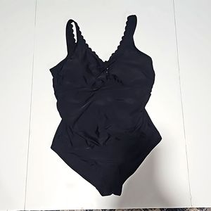 KONA SOL SLEEK & SEXY ONE PIECE BATHING SUIT